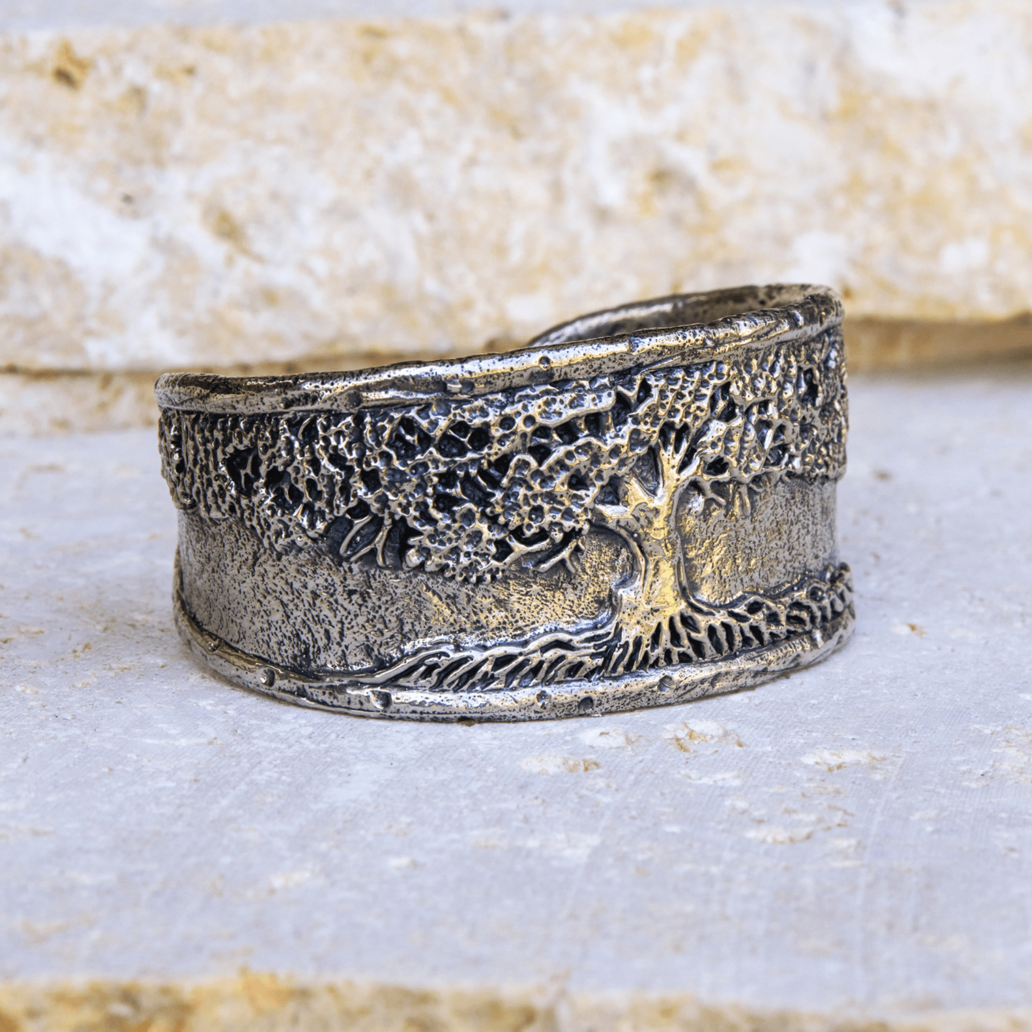 Jewelry Evolution Bracelet Tree of Life Cuff Bracelet