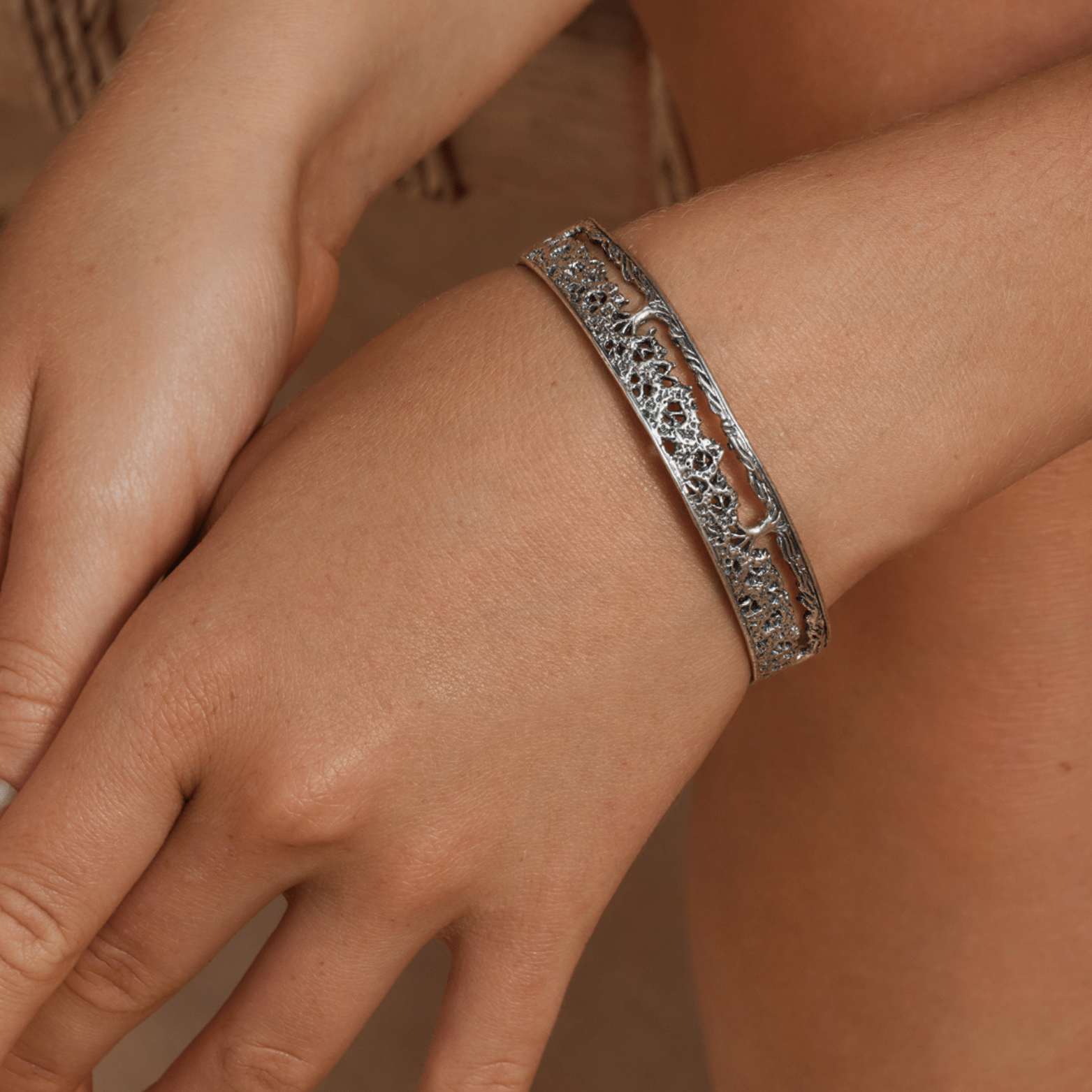 Jewelry Evolution Bracelet Tree of Life Filigree Bangle