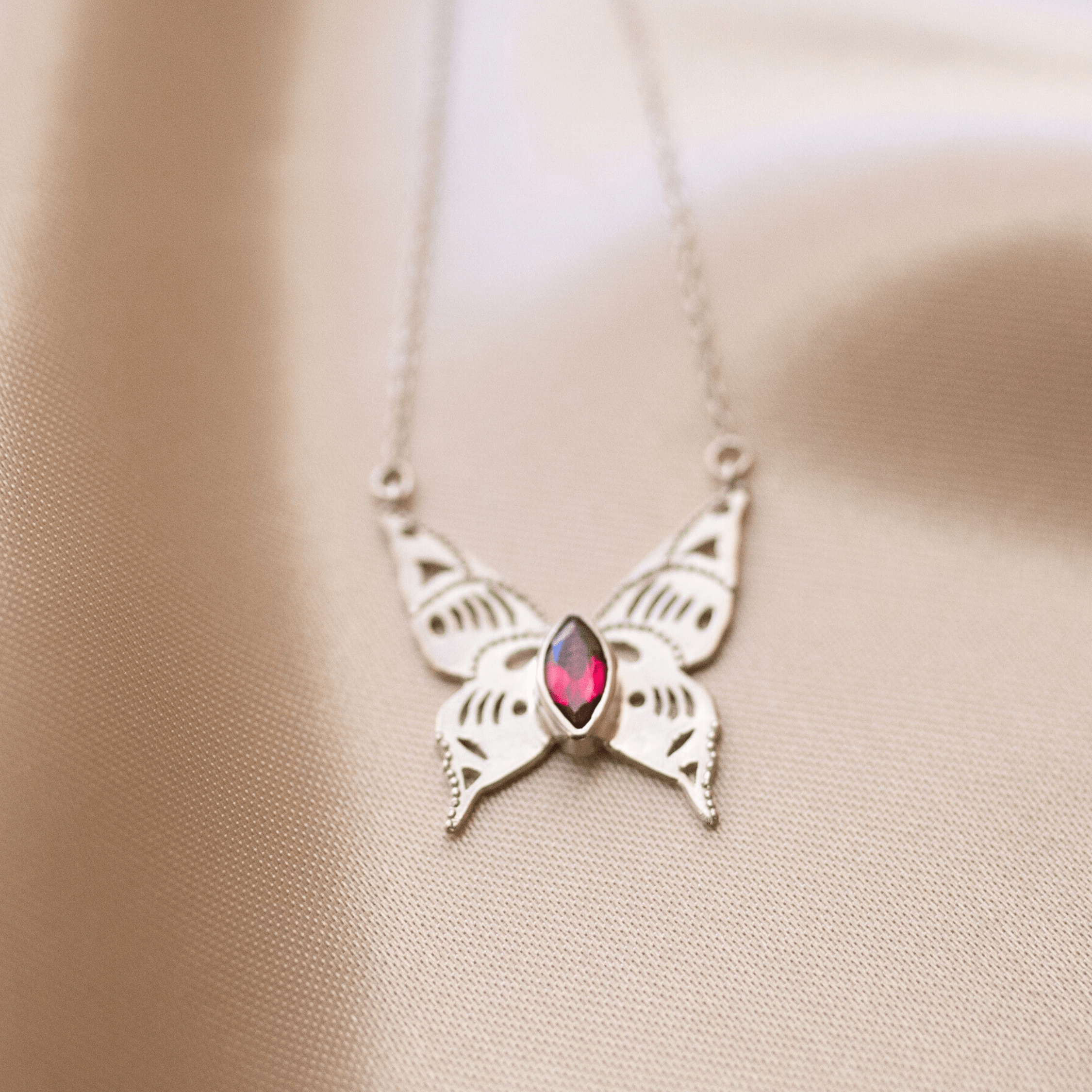 Jewelry Evolution Necklace Butterfly Necklace with Garnet