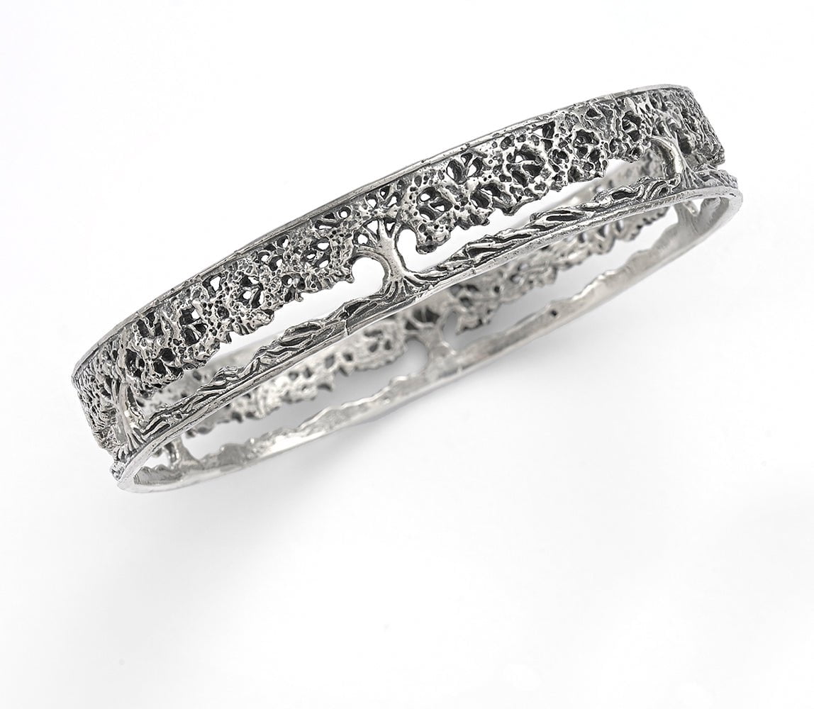 Jewelry Evolution8 Bracelet Tree of Life Filigree Bangle